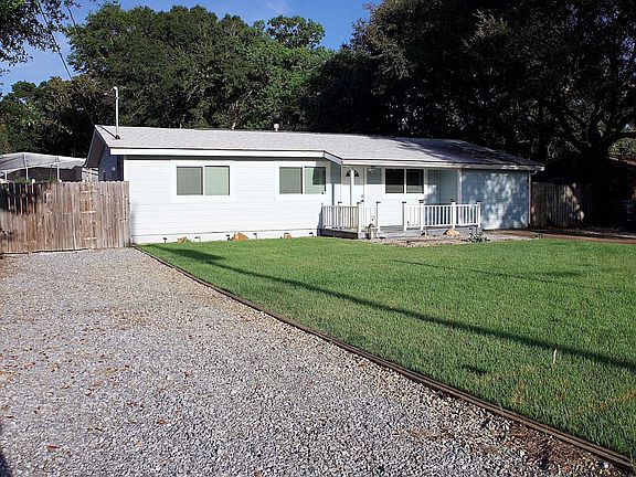 2nd image of 4 Mary Esther Dr