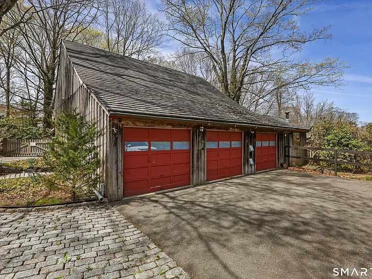 2 Race Hill Rd — Photo 37