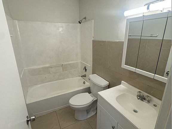 3rd image of 196 Commercial St #309