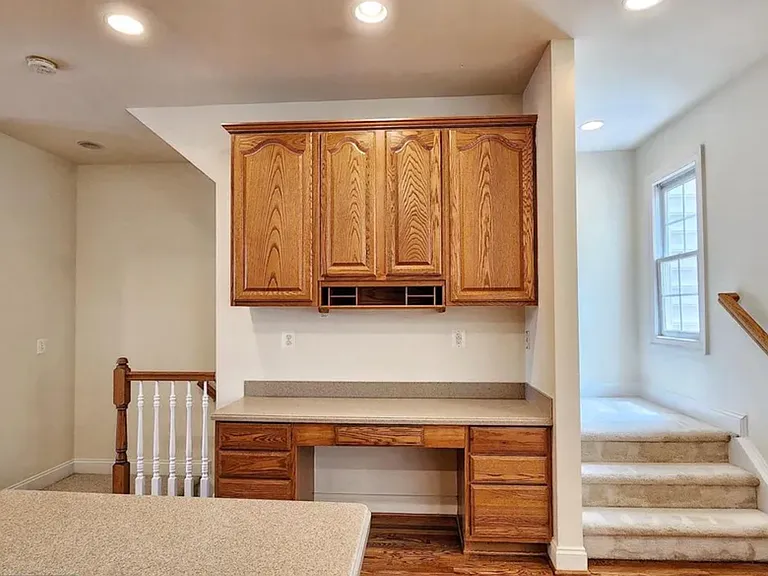 6939 Stanwick Sq — Photo 14