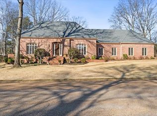 341 Riveredge Dr W, Cordova, TN 38018