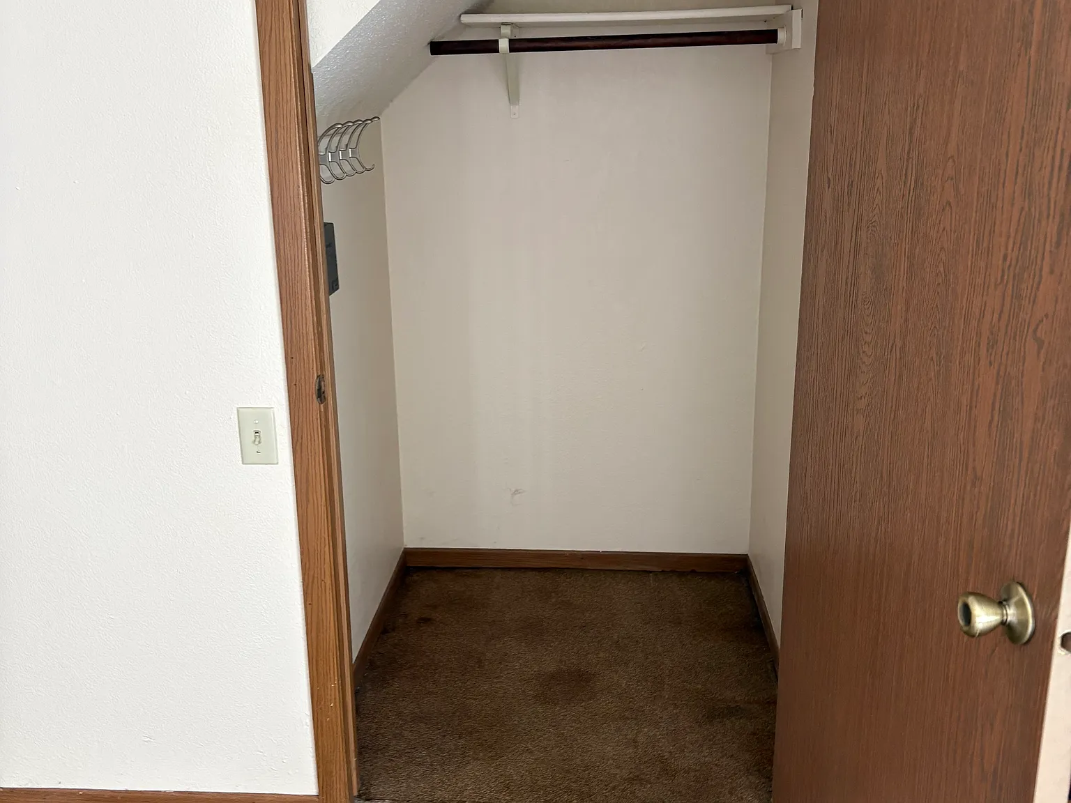 1 bed, 850 sqft, $1,175 — Photo 4