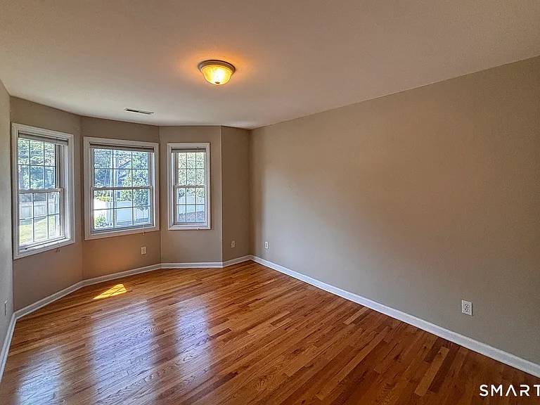 405 S Pine Creek Rd — Photo 17