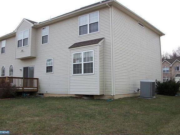 4th image of 25 Dunleary Dr