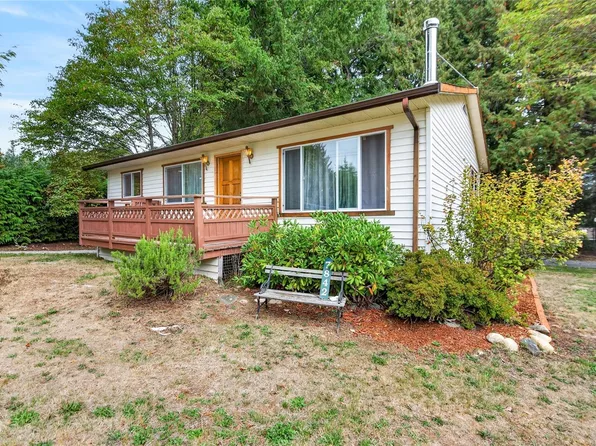 7842 Tozer Rd, Comox Valley, BC V0R 1W0