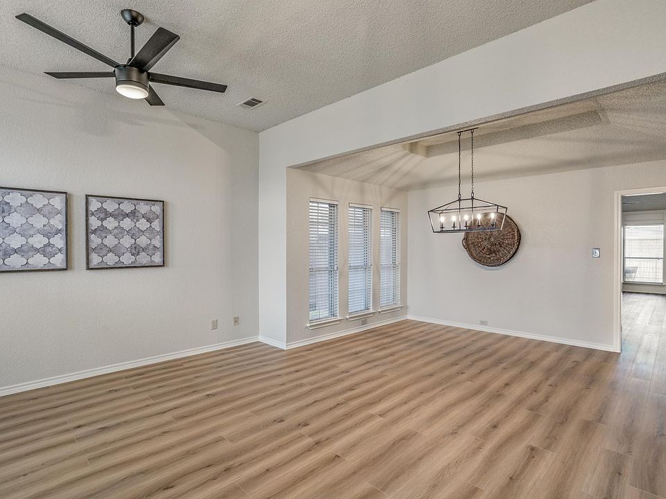 1109 Emily Ln, Carrollton, TX 75010 Zillow