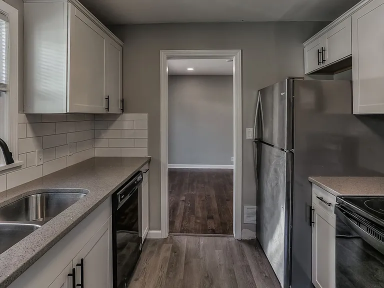 5116 Poppleton Ave — Photo 12