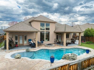 964 Pumpkin Rdg, Eagle Point, OR, 97524