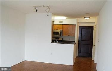 4th image of 4801 Fairmont Ave APT 308