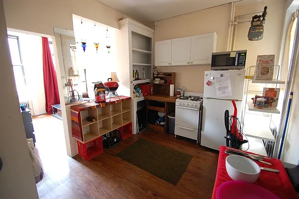 Rented by REAL New York | media 2