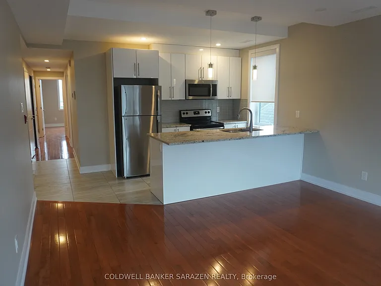 7 Monk St #4 — Photo 4