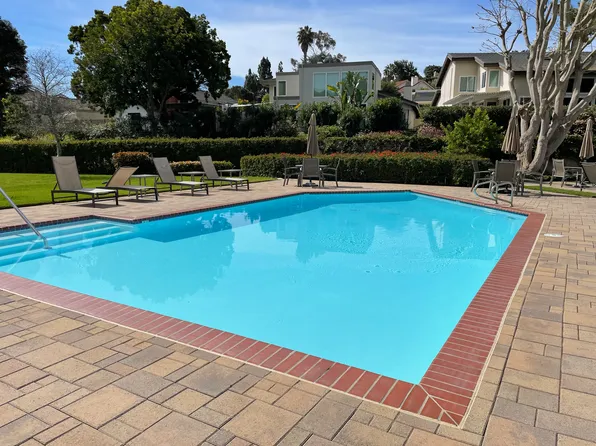 6696 Caminito Sinnecock, La Jolla, CA 92037