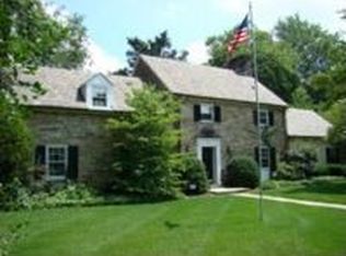 516 East Dr, Sewickley, PA
