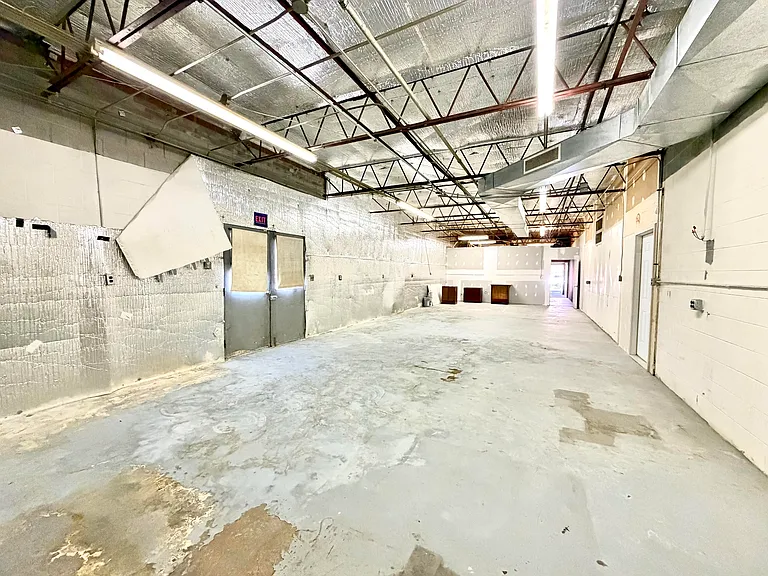 1012 N Raleigh St — Photo 11