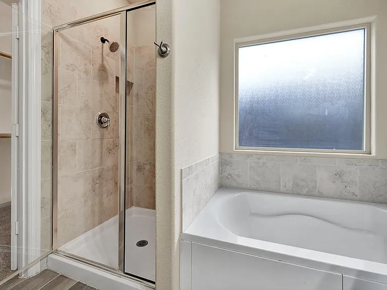 6711 Hall Of Fame Blvd — Photo 18