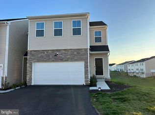 56 Painters Way, Pottstown, PA