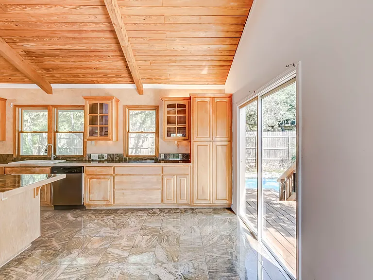 208 Westhaven Dr — Photo 18