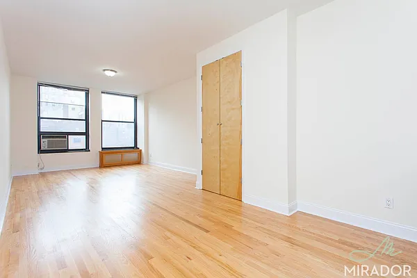 Rented by Mirador Real Estate | media 4