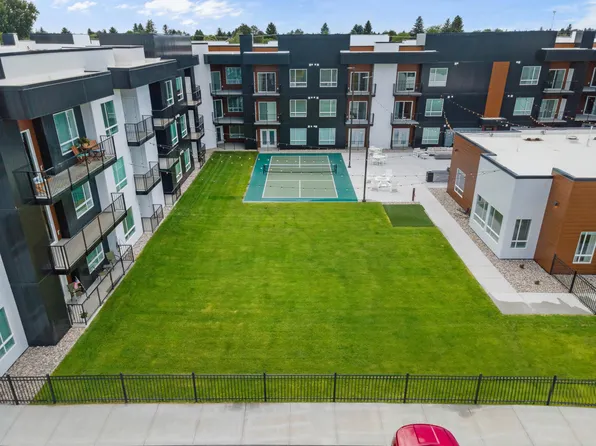 The Ivory at Woodruff