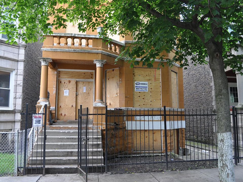1st image of 531 N Trumbull Ave