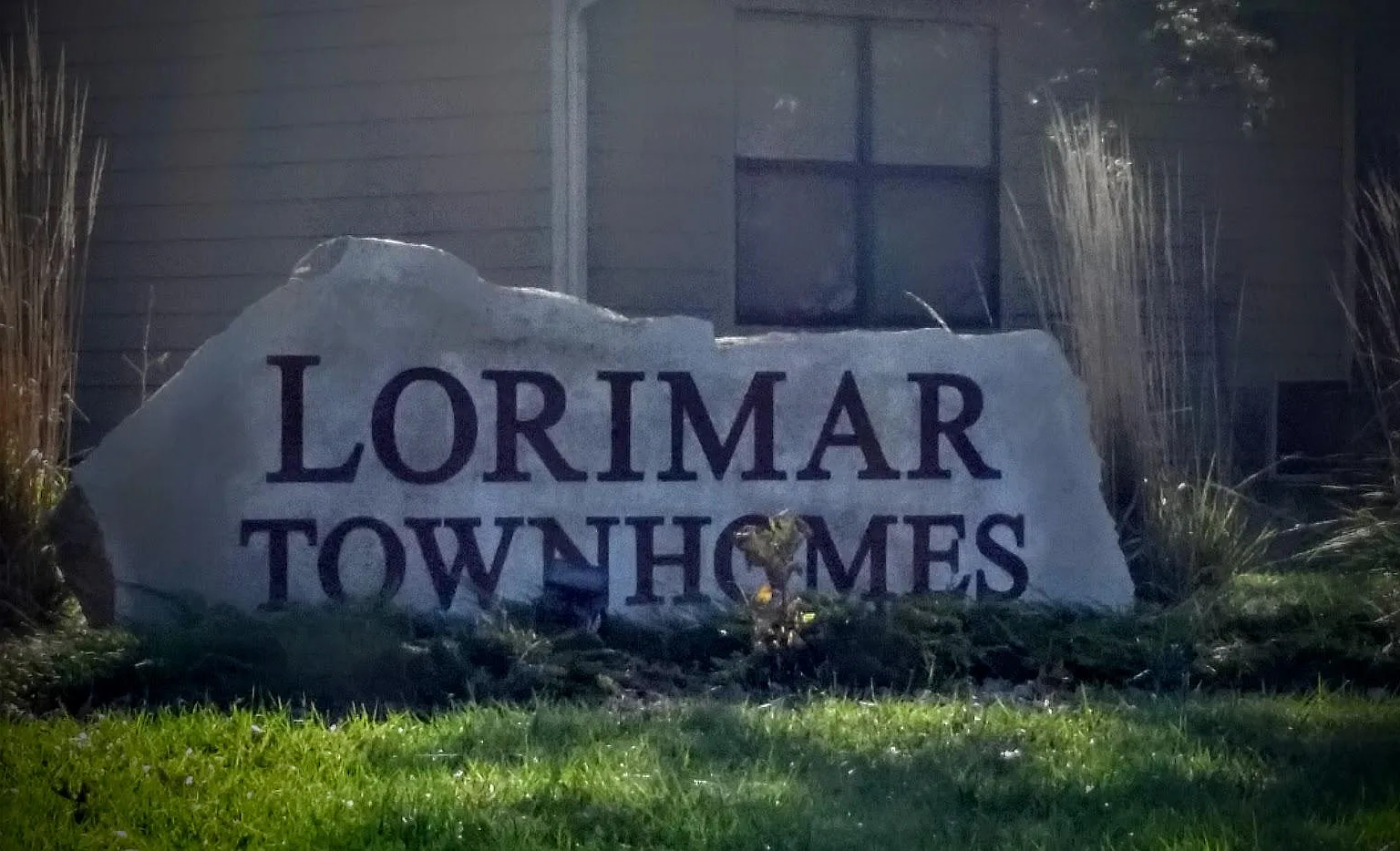 Lorimar Townhomes — Photo 3
