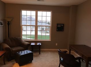 127 Woodside Park Dr, Amelia, OH 45102