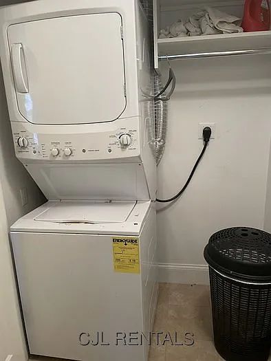 93 Ash St #1 — Photo 7