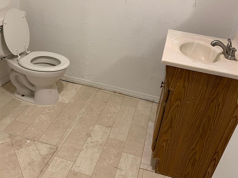 1st image of 1424 14th Ave #2