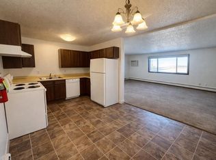 708 Boundary Rd NW, Mandan, ND 58554