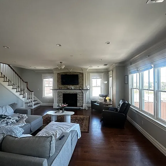 3 M St #5 — Photo 3