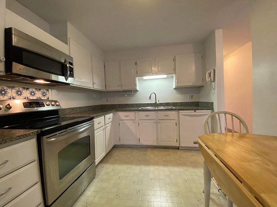 42 Old Colony Way Orleans MA Zillow