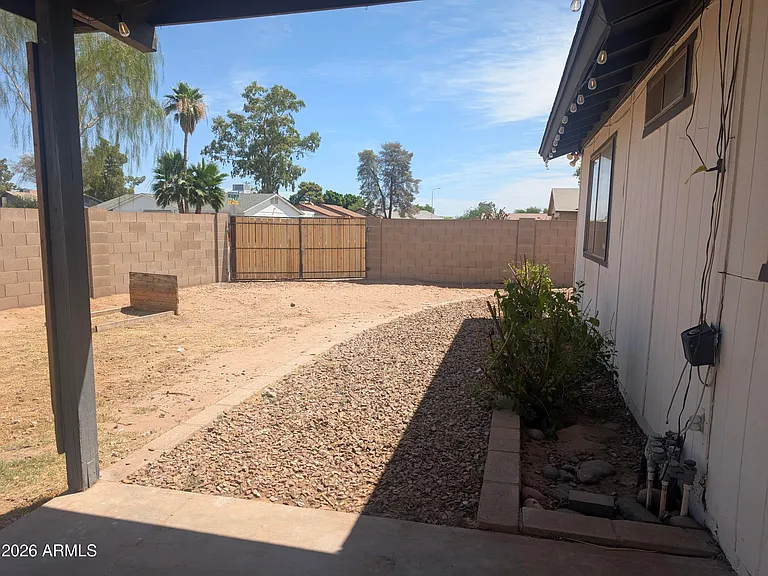 1222 W Auburn Dr — Photo 28