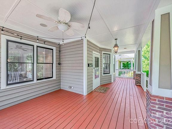 4th image of 901 Woodruff Pl