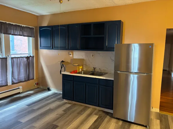 21 Edgewood St APT 1S, Hartford, CT 06112