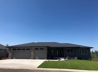 1005 E Chatham Ct, Spokane, WA 99218