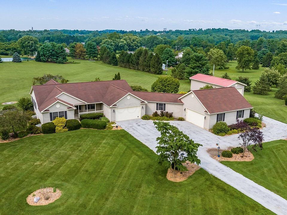 1st image of 1224 Lundys Lane Rd