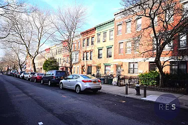 Rented by RES New York