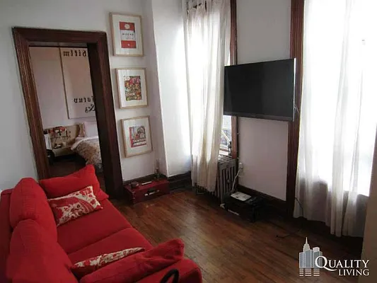 Rented by (Legacy) NY Quality Living Uptown | media 46