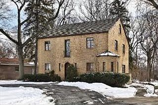 5th image of 694 Hill St