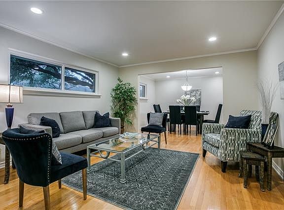 2nd image of 6954 Blackwood Dr