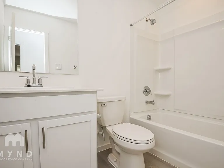2716 Mistwood Dr — Photo 15