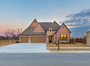 12108 S Darlington Ave, Bixby, OK 74008