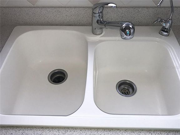 5th image of 6188 80th St N Unit 202