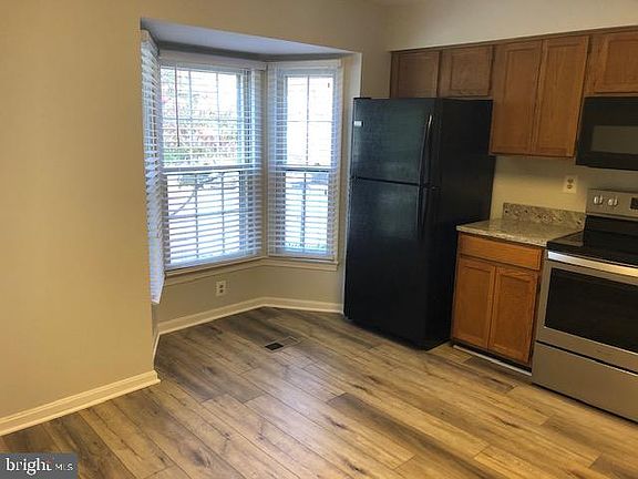 5th image of 14454 Whisperwood Ct