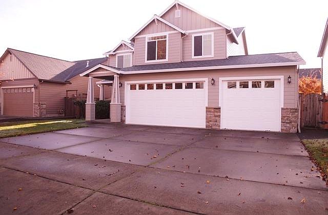 1st image of 17915 NE 23rd St