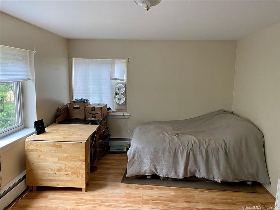 2nd image of 132 Edwards St #3-A