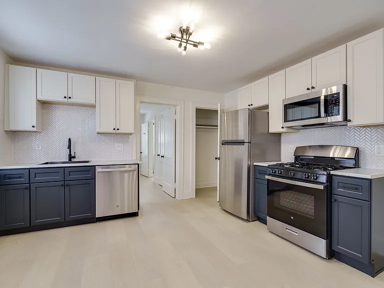 1735 Lincoln Ave #4 — Photo 14