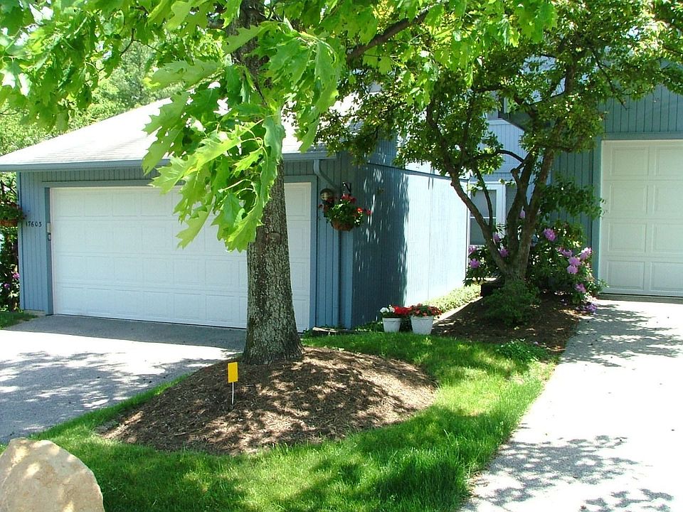 2 Car Attached Garage