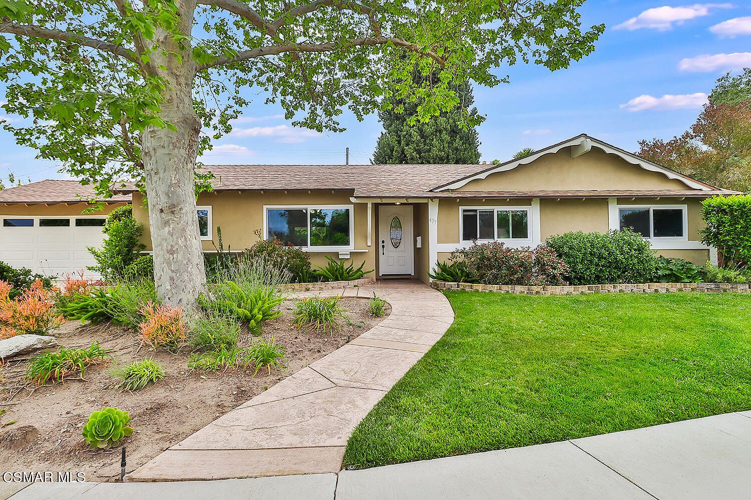 【匿名配送】HOUSES AND GARDENS IN CALIFORNIA Home Gardens, CA Homes for Sale & Real Estate | Realtor.com®