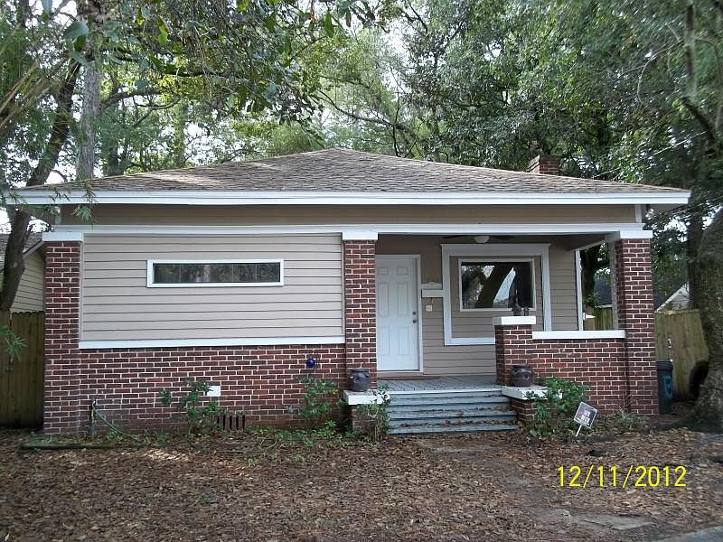 1st image of 1214 Belvedere Ave